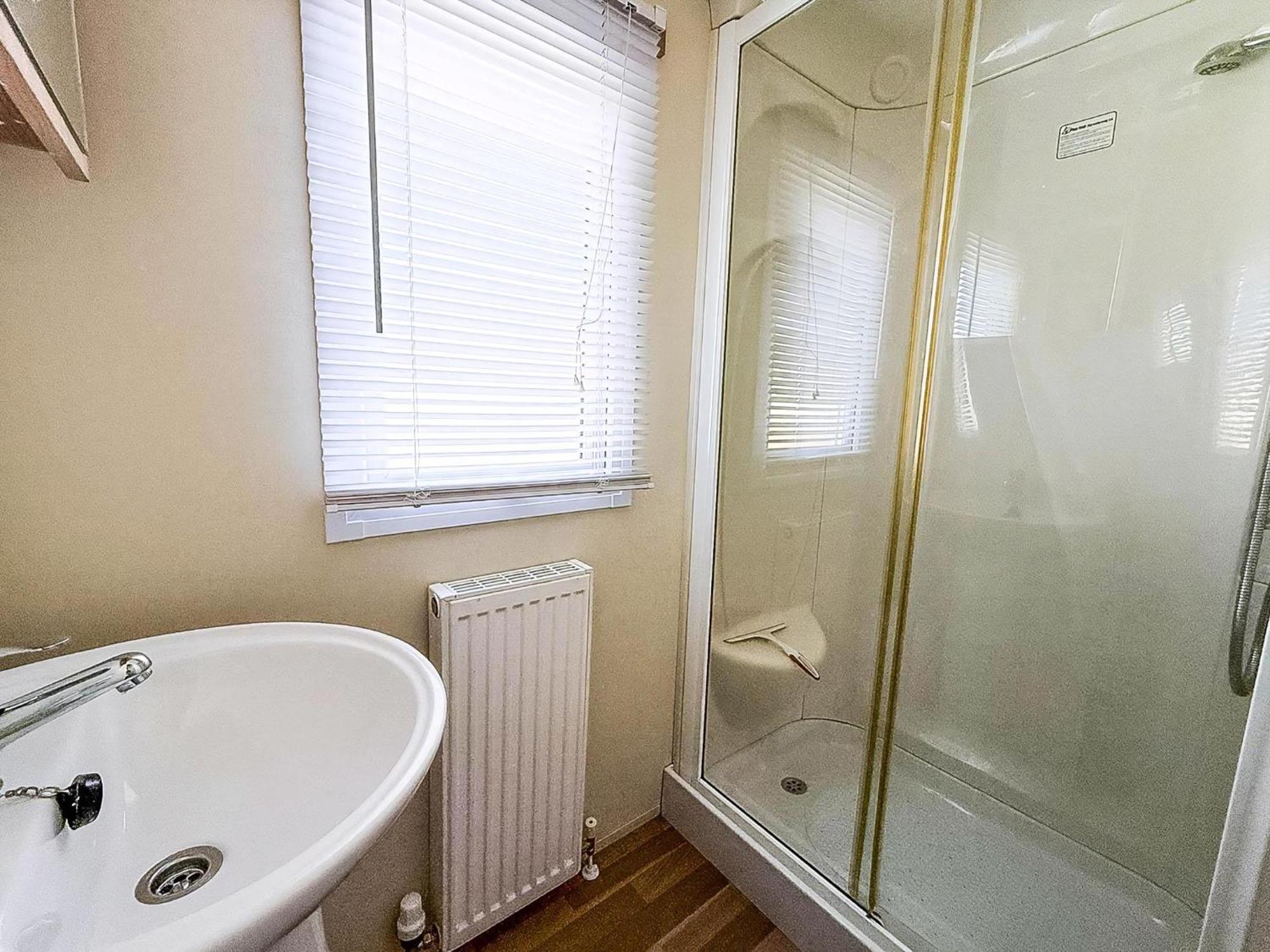 Caravan With Decking At Manor Park In Hunstanton, Sleeps 6 Ref 23045B Buitenkant foto