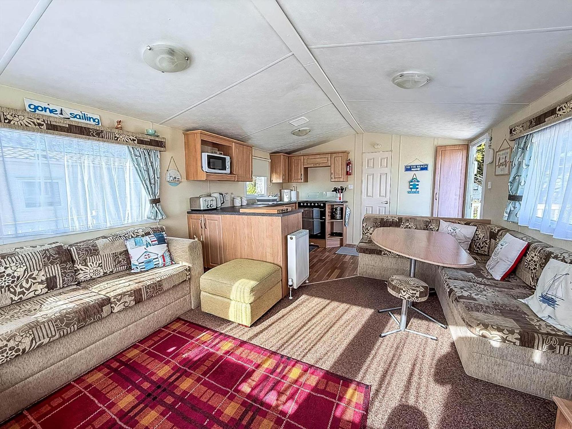 Caravan With Decking At Manor Park In Hunstanton, Sleeps 6 Ref 23045B Buitenkant foto